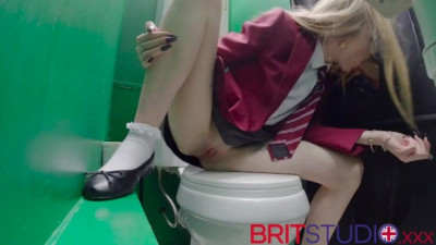 schoolgirl (18+) film from Brit Studio